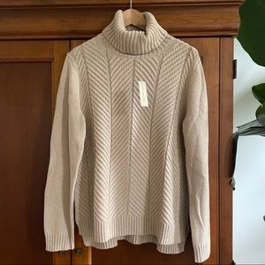 NWT Ann Taylor Knit Turtleneck